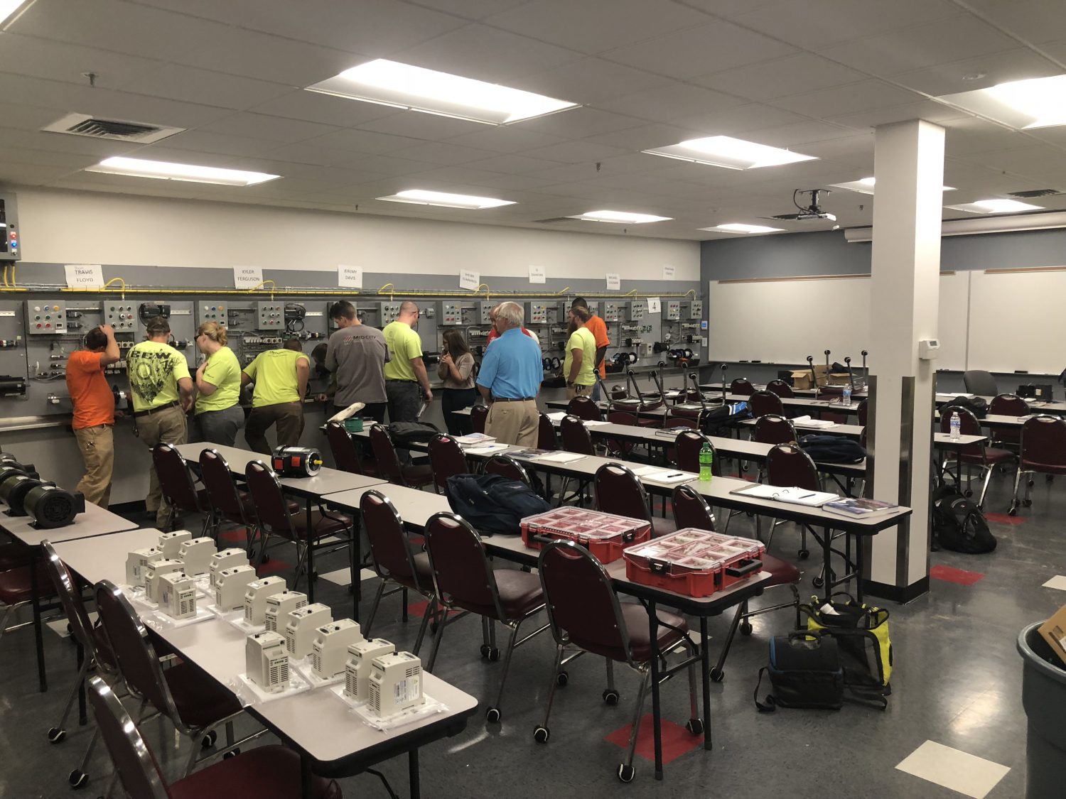 Journeyman Fifth Year Elective Courses at the Electrical Trades Center